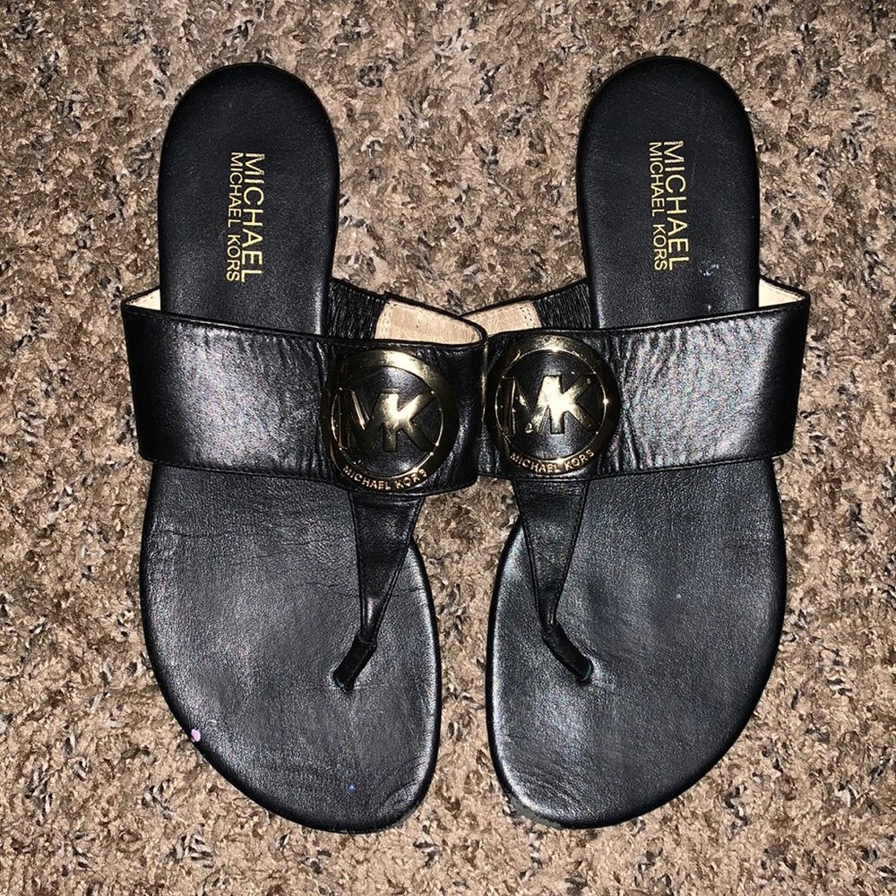 (sold) Micheal kors sandals size 8m
